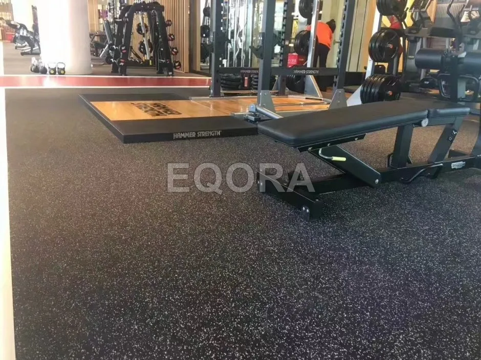Резиновые рулонные покрытия для спортивных залов из крошки в Химках